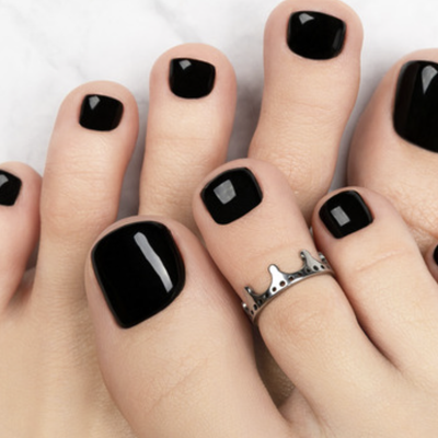 10. Vernis gel pieds - Premium  chez Ongles & Design - Seulement $40! Shop now at Ongles & Design