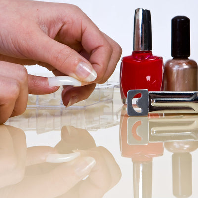 01. Pose d'ongles vernis gel - Premium  chez Ongles & Design - Seulement $65! Shop now at Ongles & Design